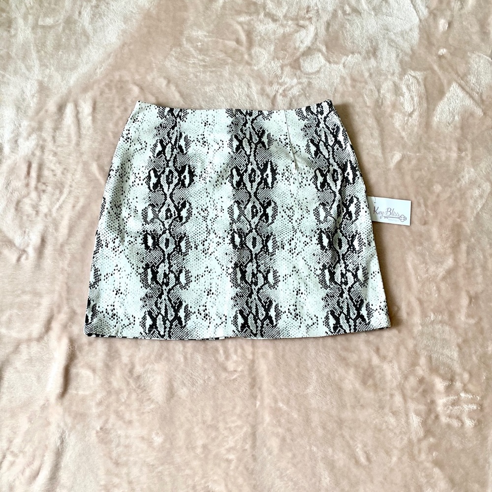 Snake skin skirt!
